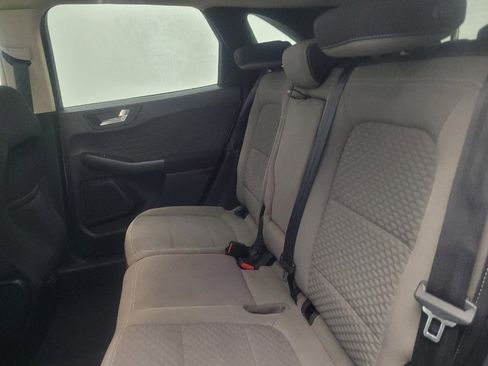 Used 2020 Ford Escape SE FWD image 18