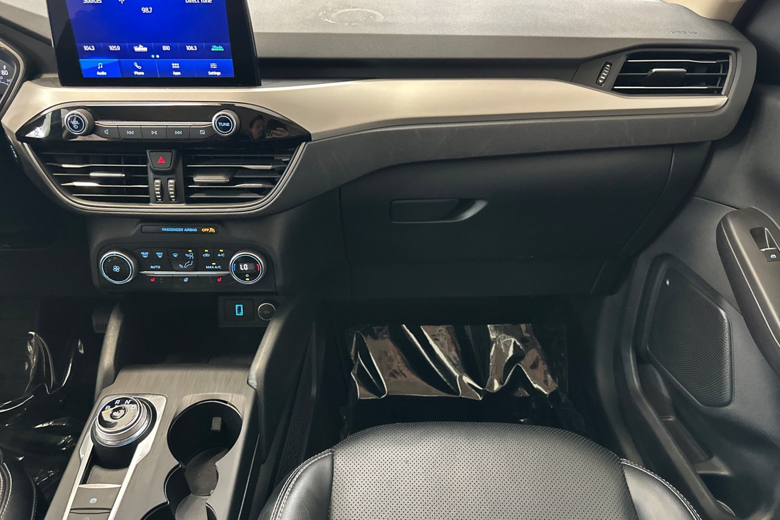 Used 2020 Ford Escape SEL FWD image 31