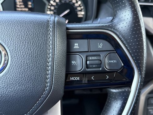 Used 2024 Toyota Tundra SR5 image 19