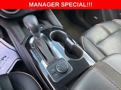 Used 2023 Chevrolet Blazer Premier w/ Driver Confidence II Package FWD image 33