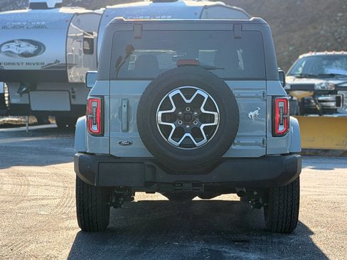 Used 2023 Ford Bronco Outer Banks image 6