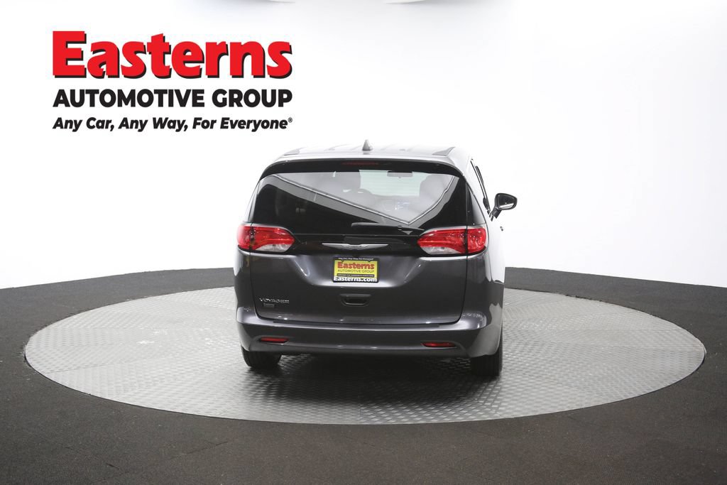 Used 2022 Chrysler Voyager LX FWD image 38