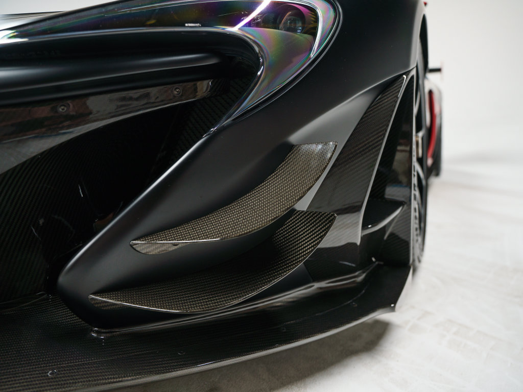 Used 2015 McLaren P1 RWD image 24