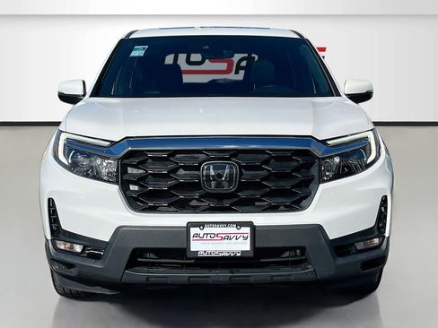 Used 2025 Honda Passport EX-L image 2