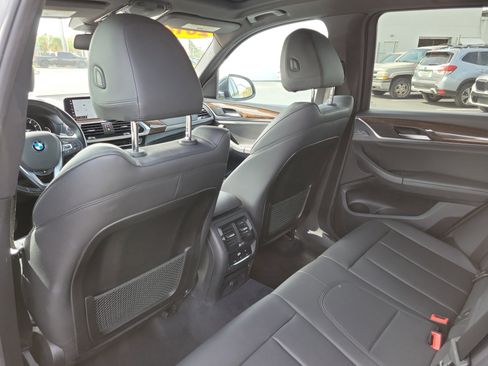 Used 2018 BMW X3 xDrive30i AWD/4WD image 12