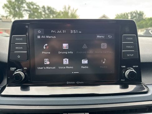 Used 2021 Kia Seltos S FWD image 19
