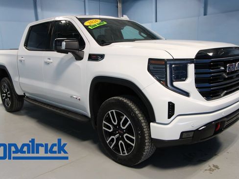 Used 2026 GMC Sierra 1500 AT4 w/ AT4 Premium Package AWD/4WD image 1