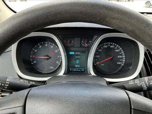 Used 2016 Chevrolet Equinox LS FWD image 13
