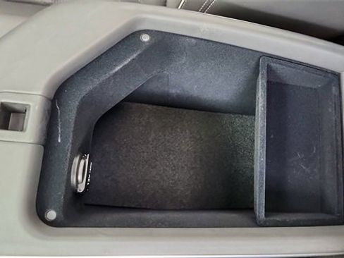 Used 2024 Genesis GV70 3.5T Sport w/ Sport Advanced Package image 53