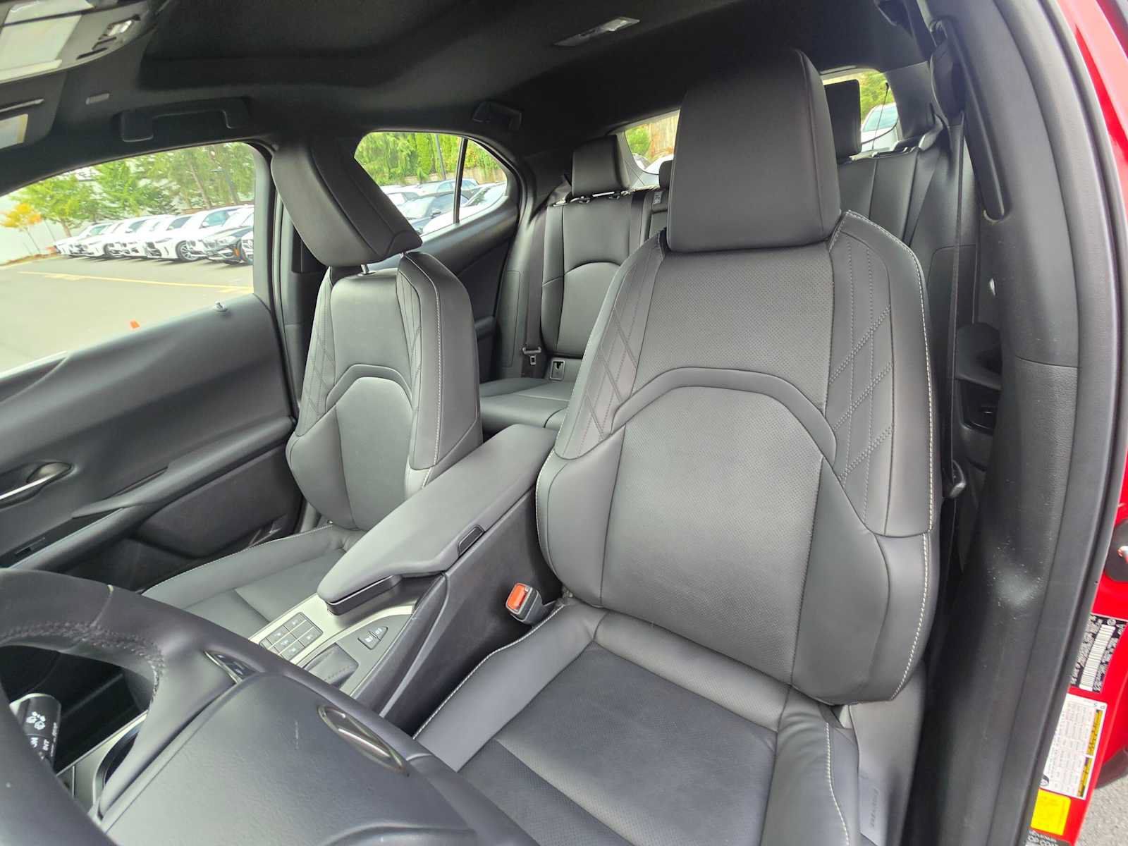 Used 2024 Lexus UX 250h F Sport AWD/4WD image 22