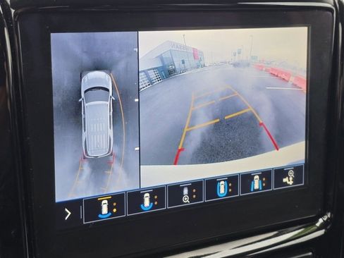 Certified 2021 Chevrolet Traverse RS w/ LPO, Cargo Package image 9