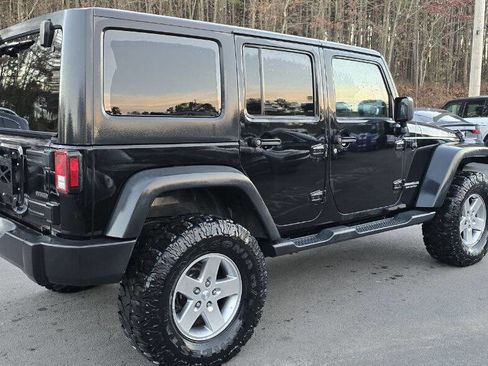 Used 2012 Jeep Wrangler Unlimited Rubicon w/ Dual Top Group image 6