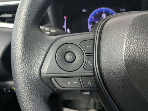 Used 2026 Toyota Corolla LE image 11