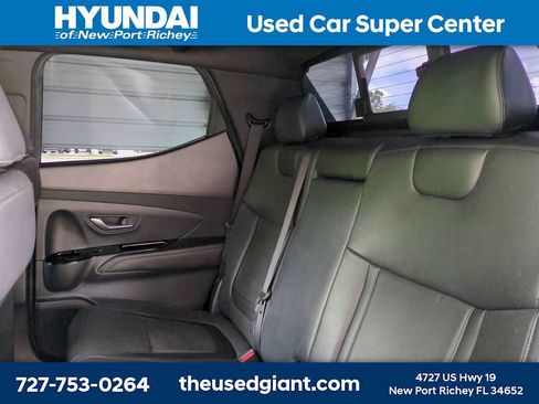 Used 2023 Hyundai Santa Cruz Limited AWD/4WD image 12