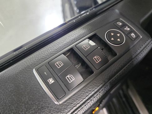 Used 2015 Mercedes-Benz G 63 AMG G 63 AMG image 24