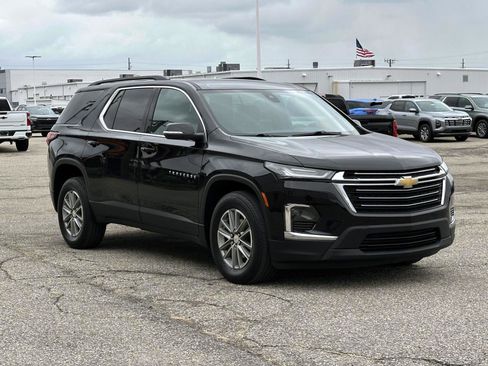 Certified 2024 Chevrolet Traverse LT image 6