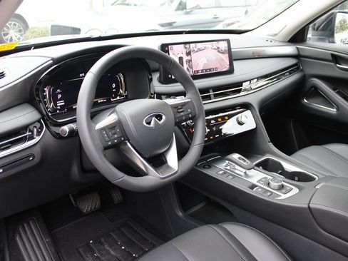Certified 2026 INFINITI QX60 Luxe w/ Cargo Package image 32