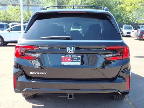 New 2026 Honda Odyssey EX-L image 5