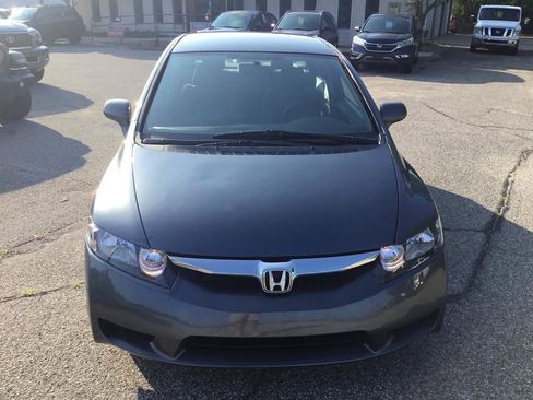 Used 2011 Honda Civic LX image 2