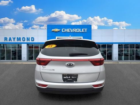 Used 2018 Kia Sportage LX FWD image 4