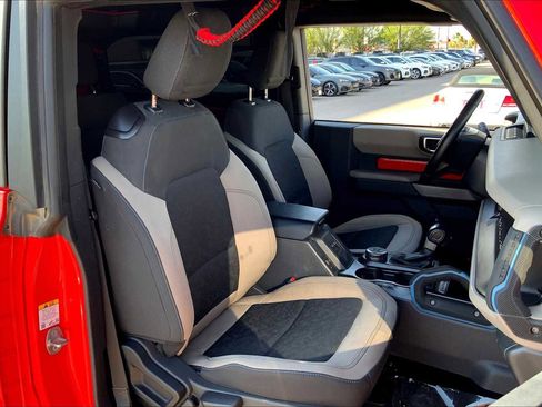 Used 2022 Ford Bronco Wildtrak image 30