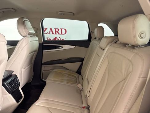 Used 2020 Lincoln Nautilus FWD w/ Equipment Group 101A image 13