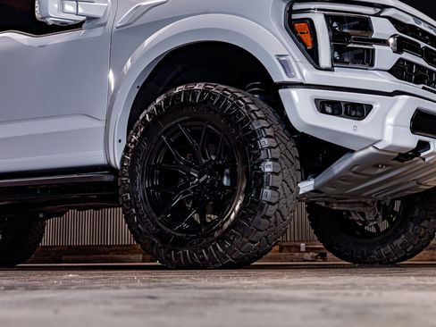 Used 2025 Ford F150 Raptor image 15