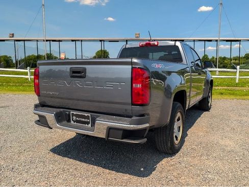 Used 2021 Chevrolet Colorado W/T AWD/4WD image 5