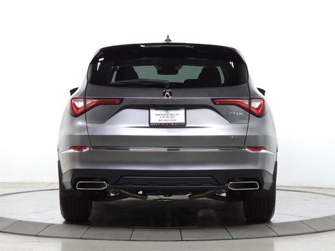 Used 2023 Acura MDX SH-AWD image 6