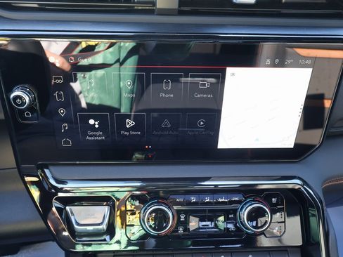 New 2026 GMC Sierra 1500 AT4 w/ AT4 Premium Package image 24