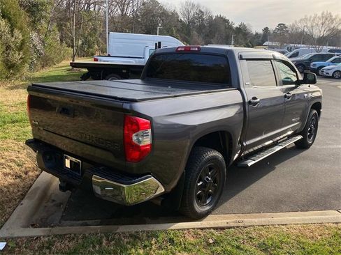 Used 2018 Toyota Tundra SR5 image 30