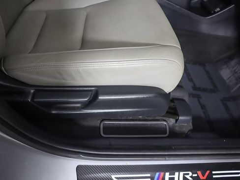 Used 2019 Honda HR-V EX-L image 31