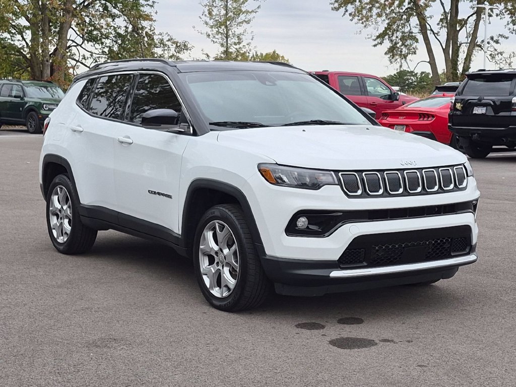 Used 2022 Jeep Compass Limited AWD/4WD image 4