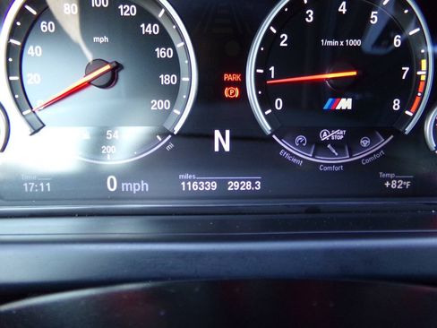 Used 2014 BMW M6 Coupe w/ Competition Package RWD image 27