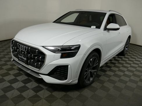 New 2026 Audi Q8 Premium Plus image 7