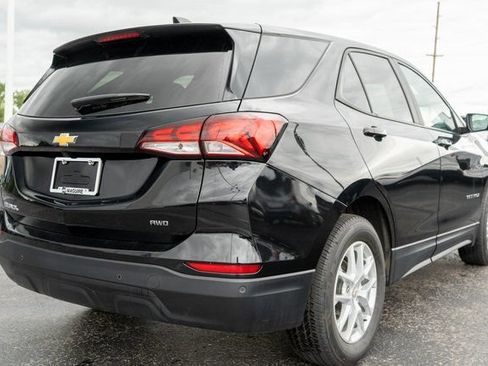 Used 2024 Chevrolet Equinox LS w/ LS Convenience Package AWD/4WD image 6