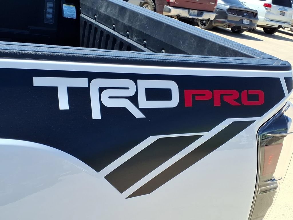 Used 2020 Toyota Tacoma TRD Pro AWD/4WD image 11