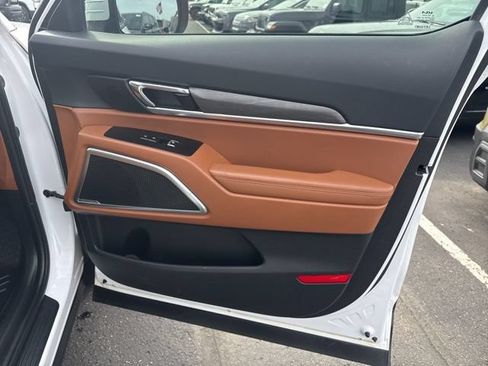 Used 2023 Kia Telluride EX X-Line AWD/4WD image 30