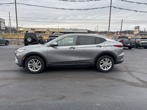 Used 2024 Buick Envista Preferred w/ Convenience I Package image 7