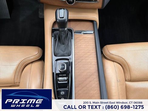 Used 2016 Volvo XC90 T6 image 21