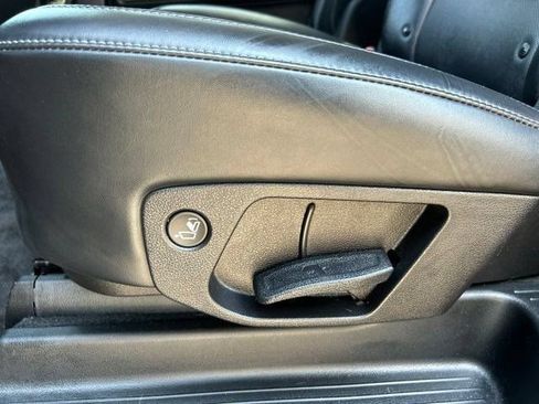 Used 2025 Kia Telluride S FWD image 42