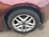 Used 2015 Ford Fusion SE image 4