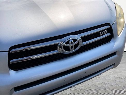 Used 2008 Toyota RAV4 Limited AWD/4WD image 37