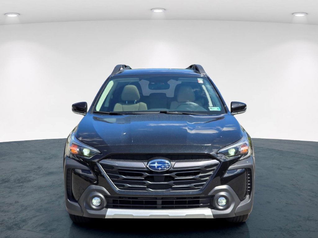 Used 2025 Subaru Outback Limited AWD/4WD image 26