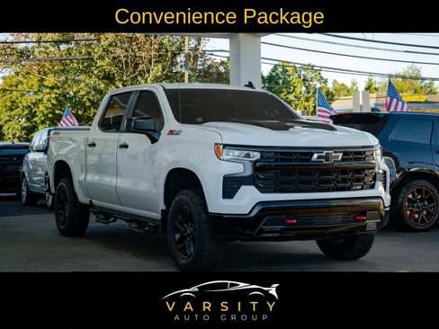 Used 2022 Chevrolet Silverado 1500 LT Trail Boss w/ Protection Package AWD/4WD image 3