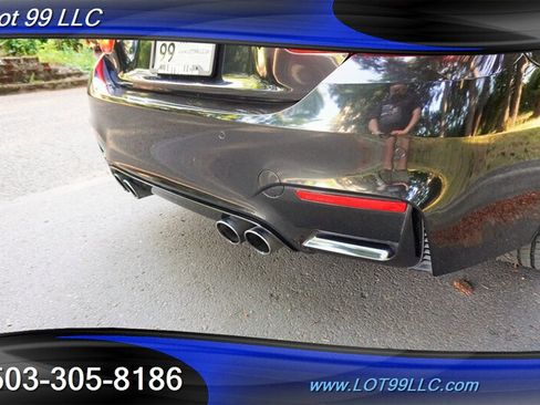 Used 2016 BMW M4 Convertible RWD image 33