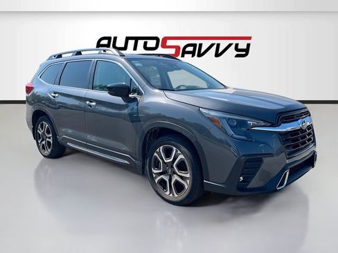 Used 2024 Subaru Ascent Touring AWD/4WD image 1