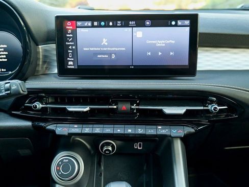 Used 2024 Alfa Romeo Tonale Ti w/ Active Assist Package image 42