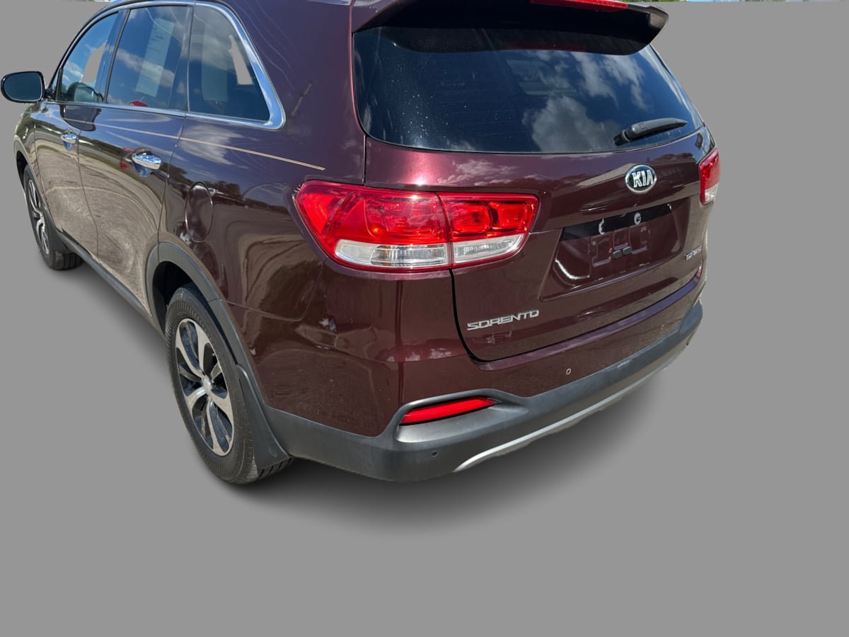 Used 2017 Kia Sorento EX FWD image 38
