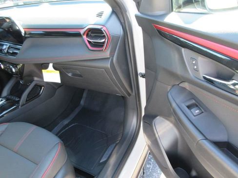 New 2026 Chevrolet TrailBlazer RS image 18